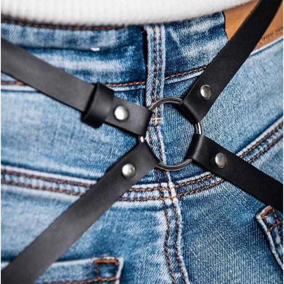 PU Leather Bottoms Harness Belt Accessory - Picture 4 of 8